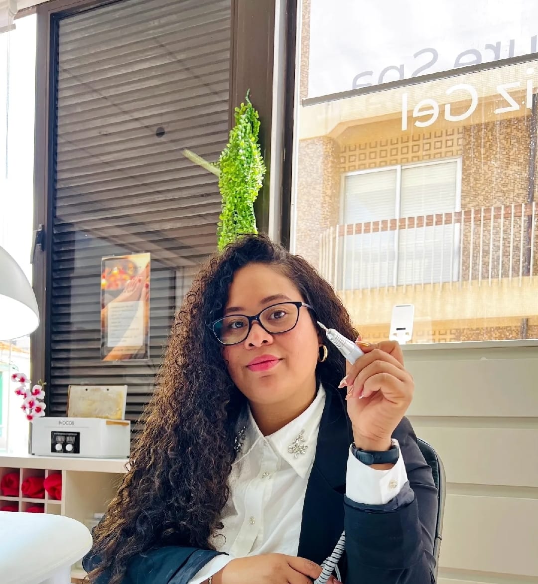 Dairi Bell - Venezuelan Beauty, Espinho